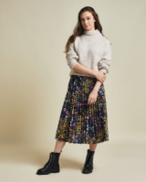 Pleat Skirt