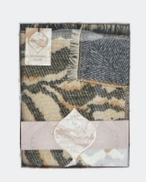 Ladies Reversible Scarf
