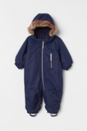 Water-repellent all-in-1 suit 25.00 €