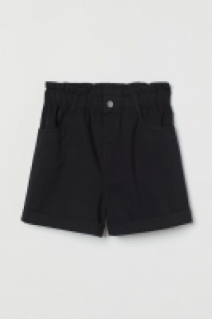 HM  Twill shorts