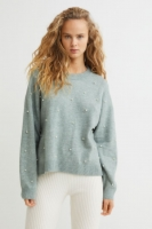 Beaded jumper 13.00 €