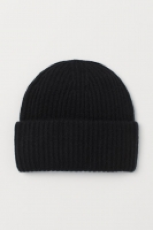 Rib-knit cashmere hat 23.00 €