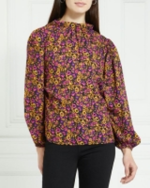 Gallery Iris Tieback Top