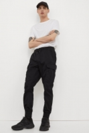 Cargo joggers 23.00 €