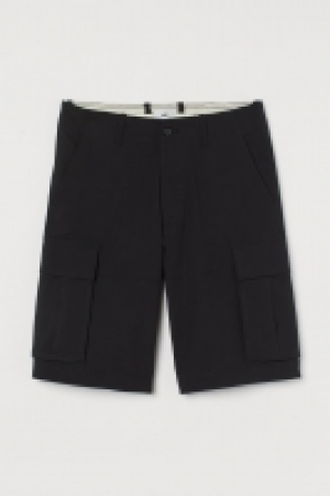 Cotton cargo shorts 12.00 €