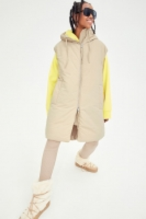 HM  Hooded padded gilet