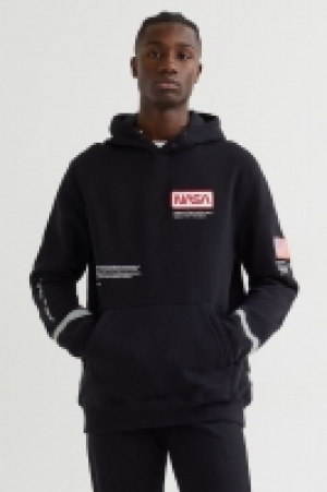 HM  Regular Fit Reflective hoodie