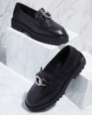 Leather Chunky Chain Trim Loafer