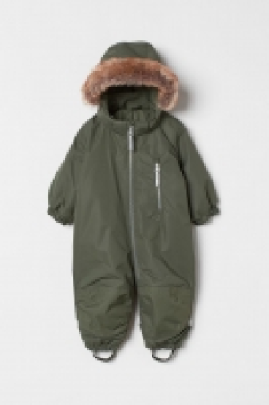 Water-repellent all-in-1 suit 22.00 €