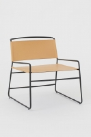 HM  Metal lounge chair