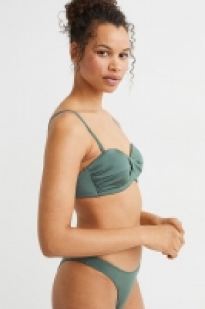 Balconette bikini top 10.00 €