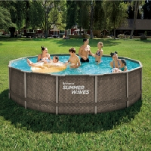 Aldi  Summer Waves Rattan Frame Pool 14ft