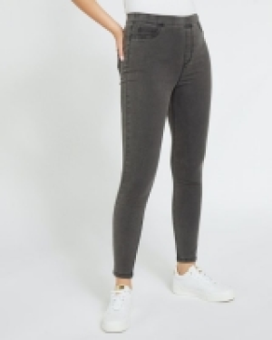 Essential Denim High Rise Jeggings 5.00 €