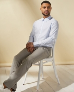 Stretch Slim Twill Trousers 10.00 €