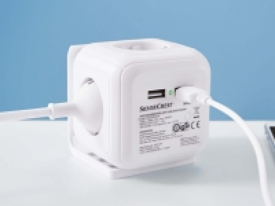 Socket Cube with USB-Port