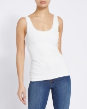 Lace Trim Vest 3.00 €
