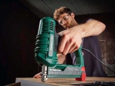 Electric Nailer/Stapler 34.99 €
