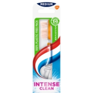 Aquafresh Intense Clean Toothbrush Medium