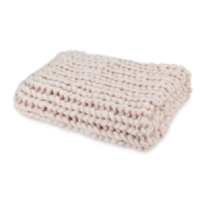 Aldi  Pink Chunky Knit Throw