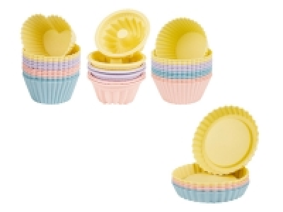 Muffin Cases/Cake Moulds 3.99 €
