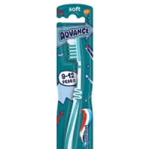 Aquafresh Advance Soft Toothbrush for 9-12 Years