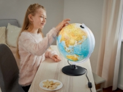 Illuminated Globe 14.99 €