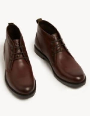 Leather Chukka Boots 76.00 €