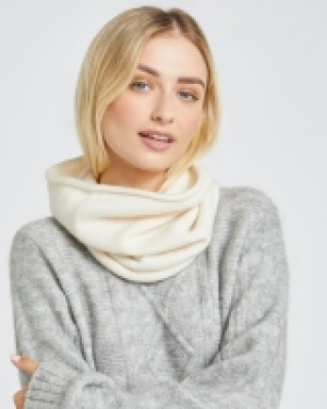Carolyn Donnelly The Edit 100% Cashmere Snood