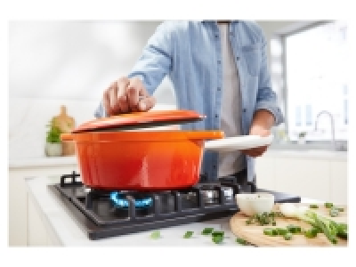 Cast Iron Casserole Dish 49.99 €