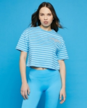 Stripe Embroidered Tee 5.00 €