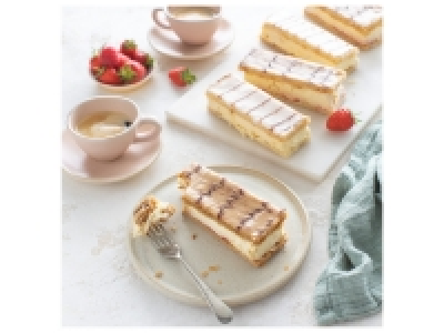 Lidl  Vanilla < Custard Slice