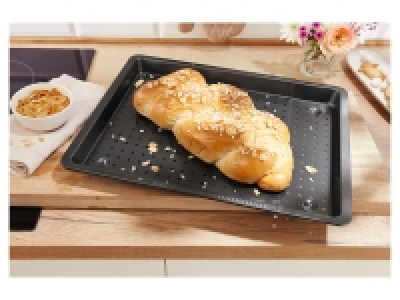 Adjustable Baking Tray