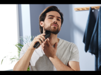 Hair < Beard Trimmer