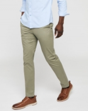 Slim Fit Stretch Chino