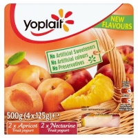 Centra  Yoplait Fruit Yogurt Apricot 4 Pack 500g