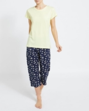 Short Sleeve Knit Crop Pyjama Set 5.00 €