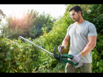 20V Cordless Hedge Trimmer