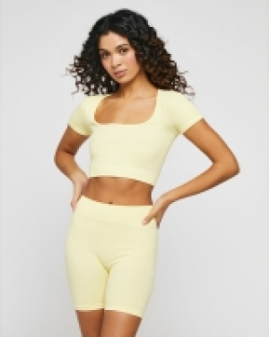 Scoop Neck Short-Sleeved Top