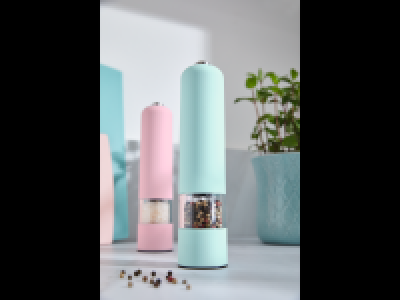 Electric Salt and Pepper Mill 4.99 €