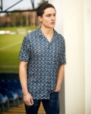 Paul Galvin Short-Sleeved Goalmouth Printed Shirt 10.00 €