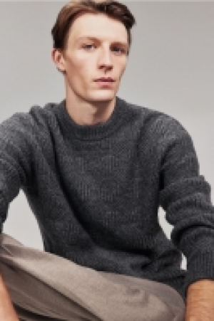 Regular Fit Cable-knit jumper