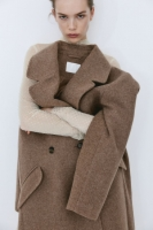 Double-breasted coat 59.99 €