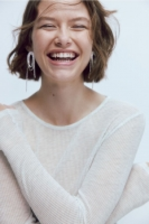 Long-sleeved top 9.99 €