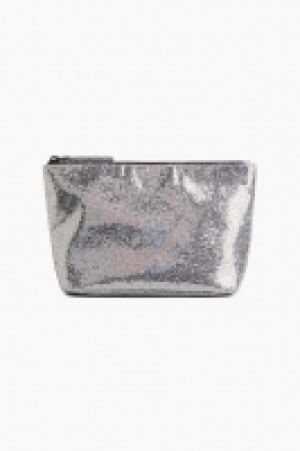 Make-up bag 7.99 €