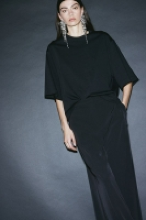 Wide trousers 29.99 €