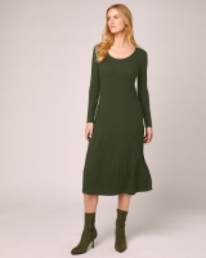 Scoop Neck Ribbed Midi Dress 15.00 €