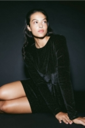 Knot-detail jersey dress