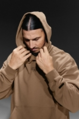HM  DryMove Loose Fit Hoodie