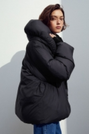 Large-collared down jacket