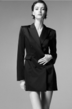 Fitted blazer dress 46.00 €